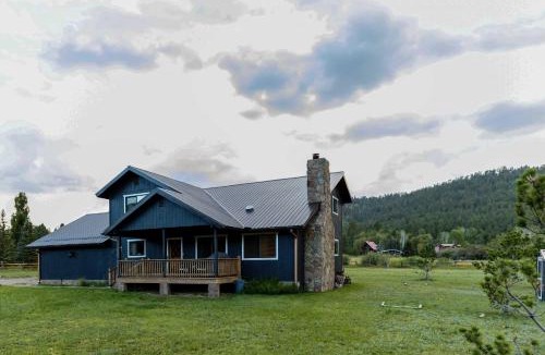 Greer House | 'Whispering Hollow Lodge' on Greer Main St!