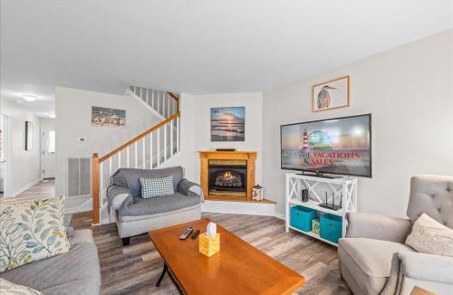 Chincoteague House | Whispering Pines