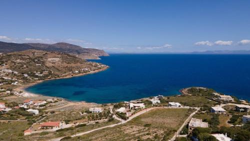 Ormos Agiou Ioannou Villa | white Paradise - luxury Villa