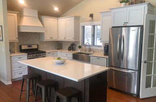 Whitefish House | Whitefish Home, 3 BED 2 BATH, Sleeps 7, Hot Tub, AC