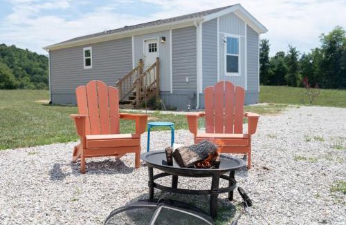 Hazel Green House | WiFi Firepit Fishing Pond - FarmView
