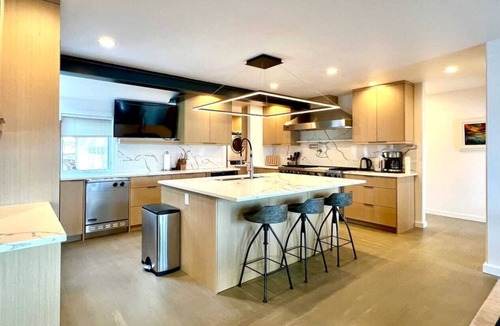 Dayton House | Wild Flower Cove