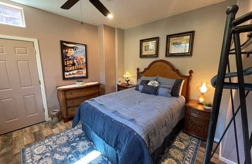 Fort McDowell Cabin | Wild West Gunsight Pass Sleeps 4
