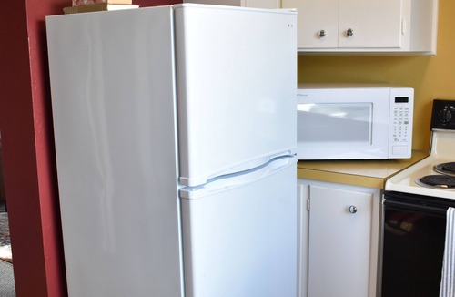 Garfield Apartment | Wildflower Suites South