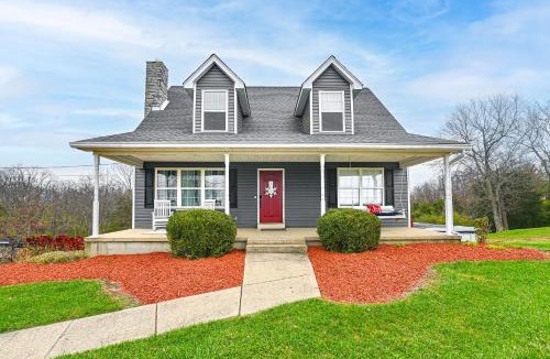 Williamstown House | Williamstown Gem w/Private Pool & Hot Tub!
