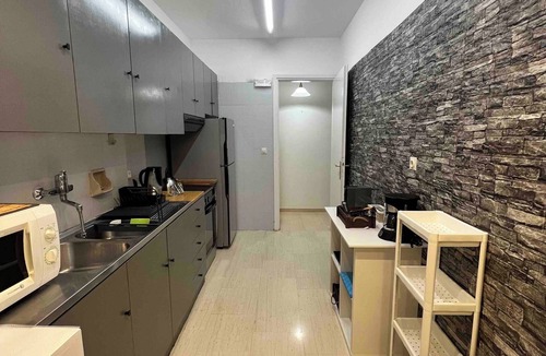 Vouliagmeni Apartment | Windsor Place - self check in with code