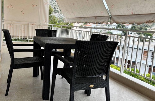 Vouliagmeni Apartment | Windsor Place - self check in with code
