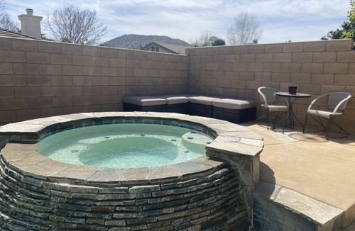 Bloomington House | Witts Carlton Resort like staycation!