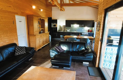 Zonza House | Wooden villa, panoramic views, close to the beaches & natural pools of the Cavu