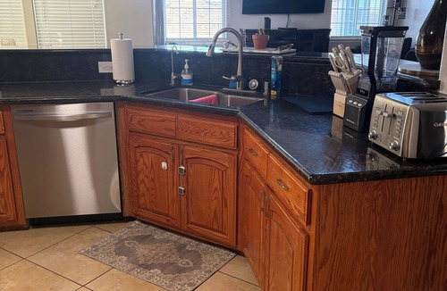 Gallup House | Wonderful 5-bedroom house in peaceful Gallup