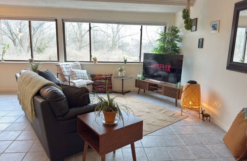 East Price Hill Condo | 🌃🌳Wooded City View Condo