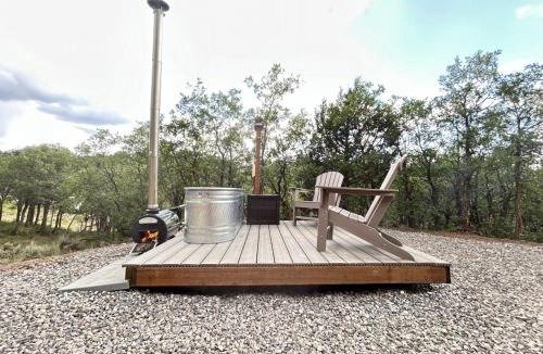 Alton House | Woodland Cabins by Jerny Destinations