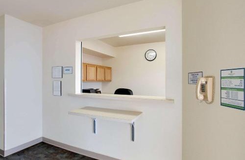 Fort Wayne Hotel | WoodSpring Suites Fort Wayne