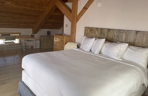 West Yellowstone Boat Rental | Yellowstone Dream Chalet