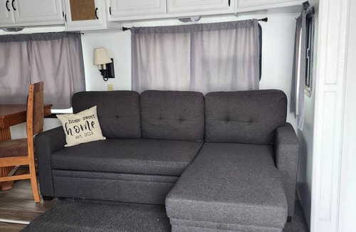 Duncan RV Rental | York Oasis Contractor's Retreat