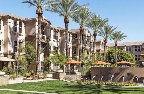 Gainey Village Villas Hotel | Your Gateway to Scottsdale's Wonders: Elegant Suites Await! Paws Friendly, Pool