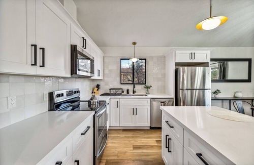 East Mesa House | Your Home Away from Home: Free Heated Pool, Games, Western, BBQ, Lux Home