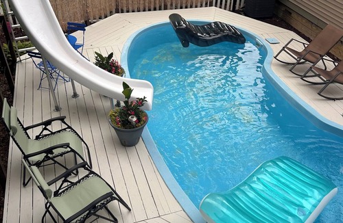 Ocean Pines House | Your Own Getaway! Private Pool and Hot Tub ! County License 1993. Sleeps Two