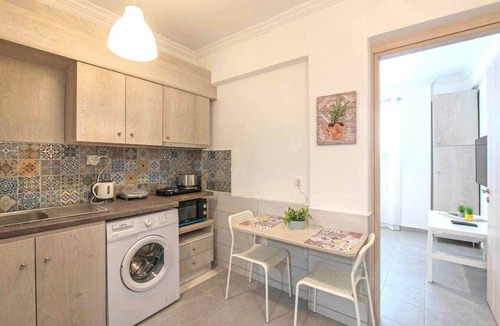 Thissio Apartment | Your perfect choice in Athen's best location