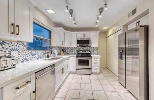 Deer Valley House | YOUR private Desert Getaway with FREE Heated Pool!