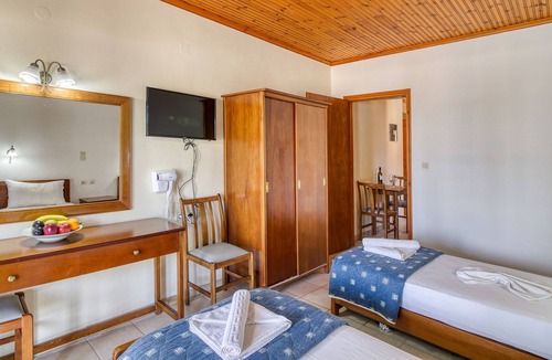 Katastari Apartment | Zante Dolphin II Alykes, Alykes, Zakynthos, Greece