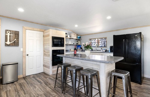Williamson House | Zebra Ranch Vacation Rental | 1-BR Cottage Amazing Experience, Prescott | Mtn View Trails Rqt Ball
