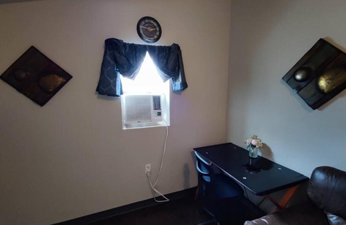 Near Eastside Apartment | Zen Haven 5- Close to Downtown Indy- Queen Bed