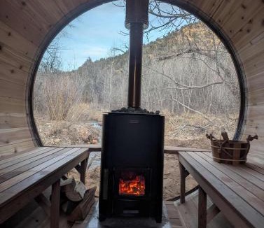 Glendale House | Zen Zion Evergreen Dome