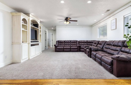 La Verkin House | Zion Escape - Private SPA - Game room - Sleeps 20 - La Verkin Ut