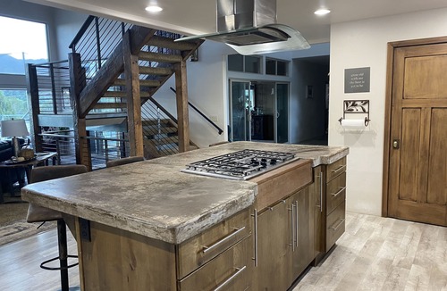 New Harmony House | Zion family Paradise!