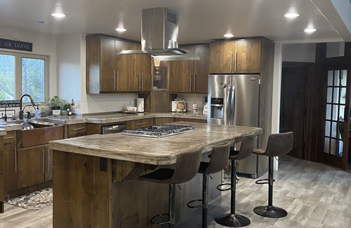 New Harmony House | Zion family Paradise!