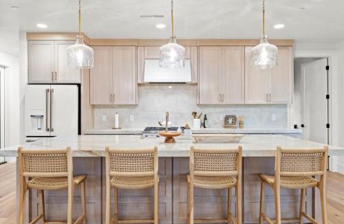 Virgin House | Zion River front Farmhouse