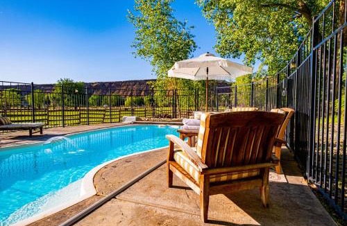 Virgin Villa | Zion's Cabin and Boujee Barn
