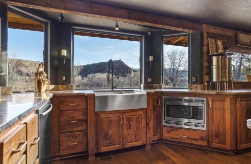 Virgin Villa | Zion's Cabin and Boujee Barn