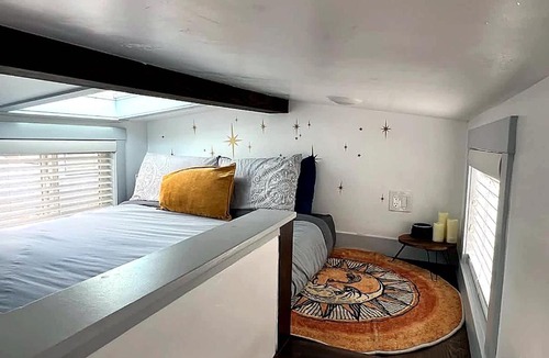 Apple Valley House | Zion Stargazing Oasis Pet-Friendly Stay