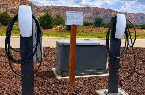 Apple Valley House | Zion Tiny Home, Hot Tub, Gooseberry Mesa Trails