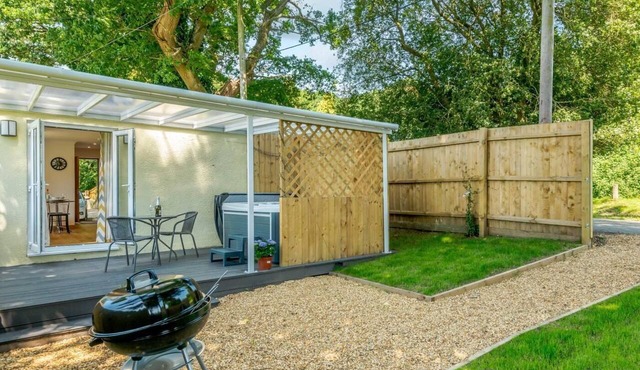 1 Bed in Godshill (oc-78572)