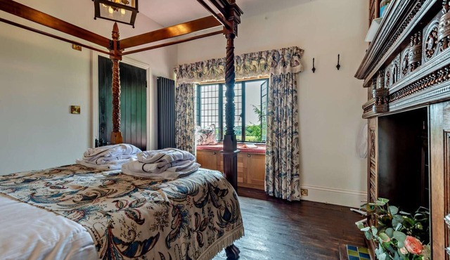 1 Bed in Tollard Royal (oc-l29639)