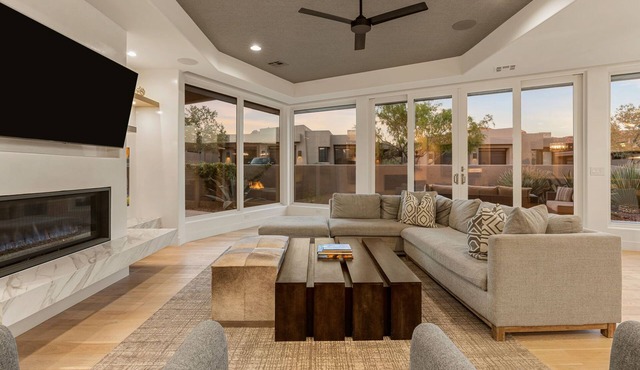 1 Casa Encanto *STUNNING* Formerly on Parade of Homes