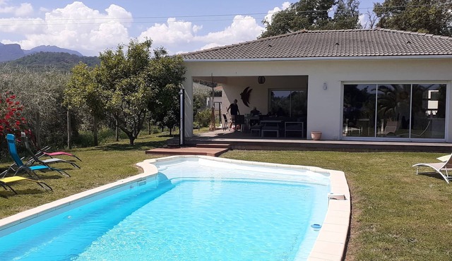 117m2 villa with 15mx6m swimming pool