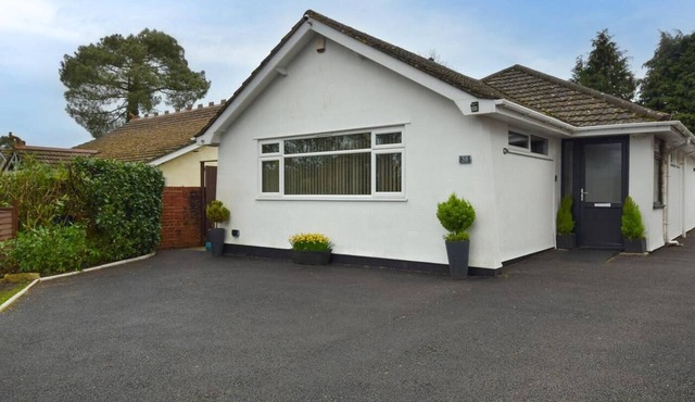 2 Bed in Ferndown (oc-78541)