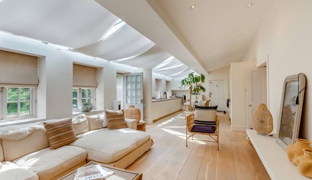 2 Bed in Tisbury, Salisbury (oc-t44804)