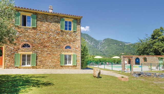 2 bedroom stunning home in Santa Maria Poggio
