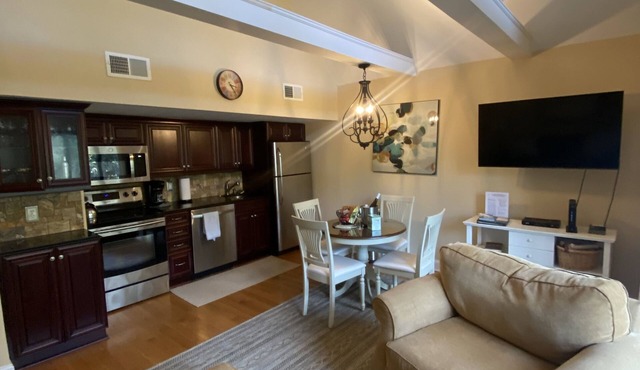 200 Steps to Beach! Great Location! Clean, Renovated-New TVs, Bed, LR Furniture