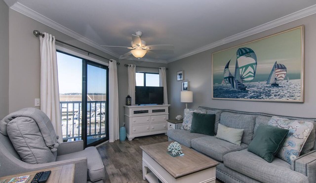 216 Bay Creek Villa-Beautiful 2nd Floor Villa;Private Balcony;Water Views;Communal Pool