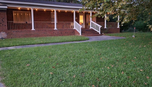 3 bed 2 bath Home 11 miles from Atlantic Ocean