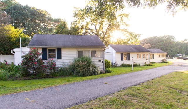 #3 Mallard Cottage (located 3rd down drive)