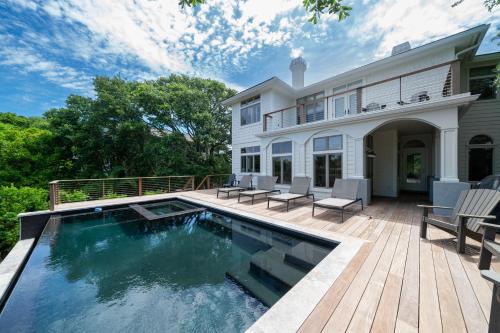 3709 Seabrook Island Road