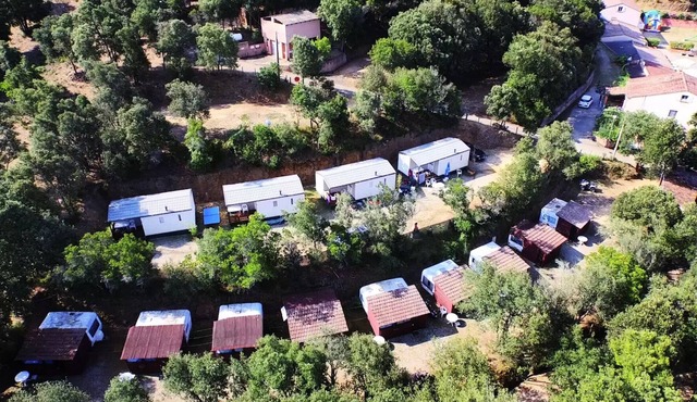 4-Bedroom Mobile Home for 6 People