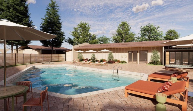 4 Inviting Rooms for Family Adventures | Pool, Spa, Lawn & Red Rock Views